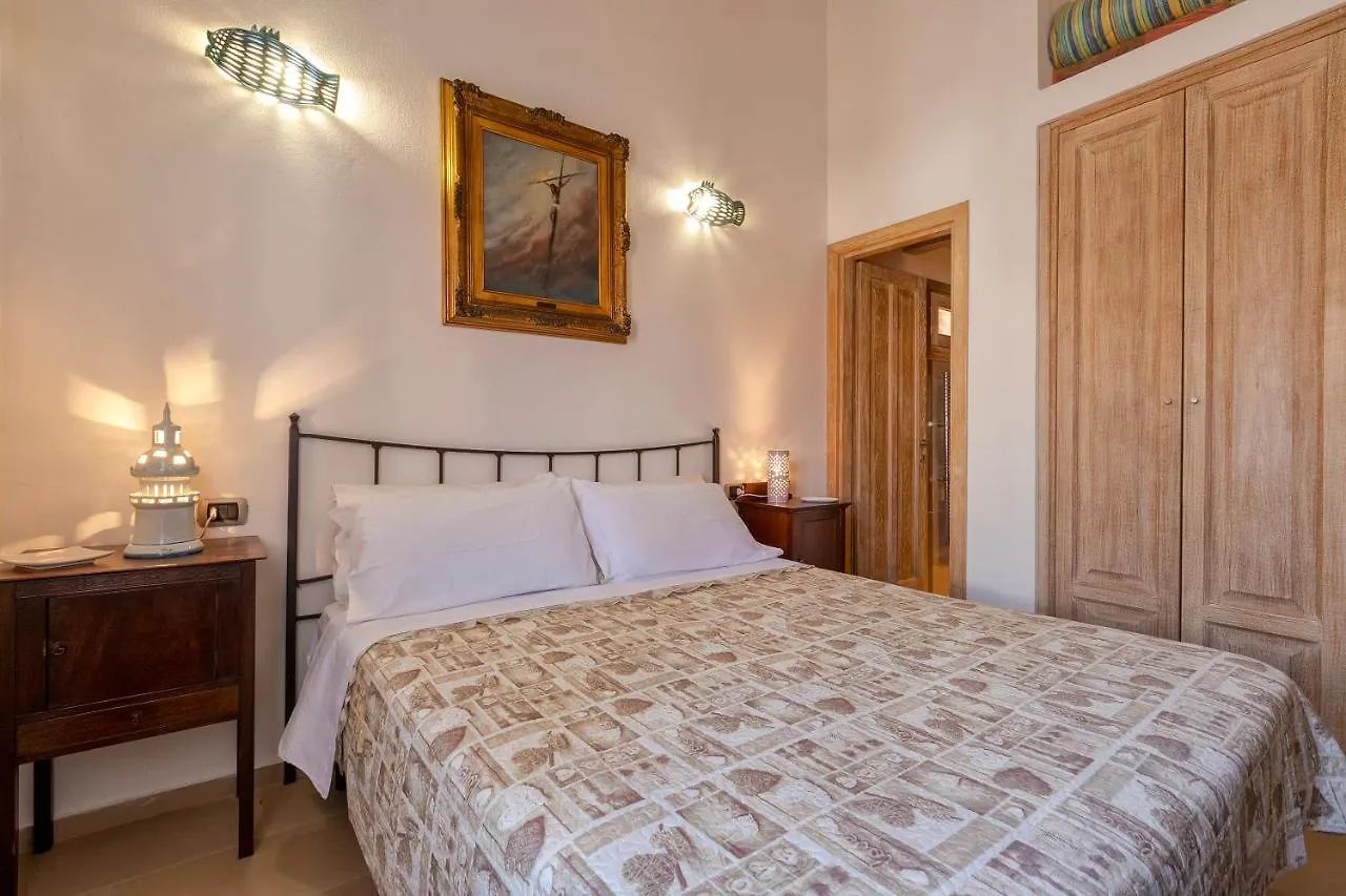 Apartment Casa Ferret. Appartamento Nel Cuore Di Alghero