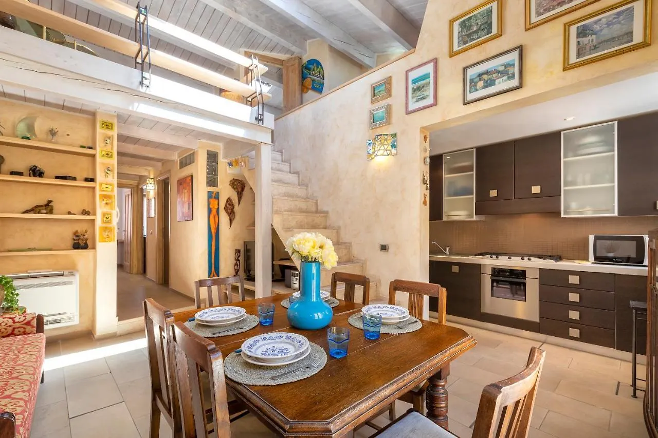 Casa Ferret. Appartamento Nel Cuore Di Alghero Apartment